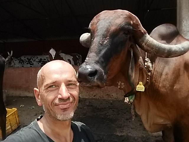 Momchil Pavlov (Manu) — Sri Nithya Uttarananda